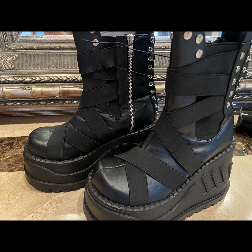 New Black Demonia Boots…